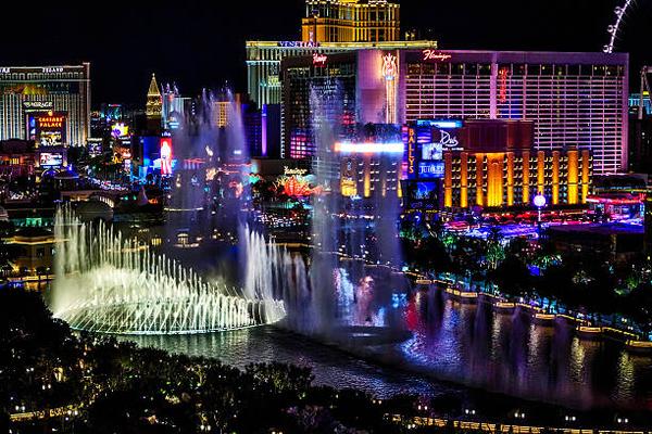 The Ultimate Vegas Experience Hotels with Exclusive Perks